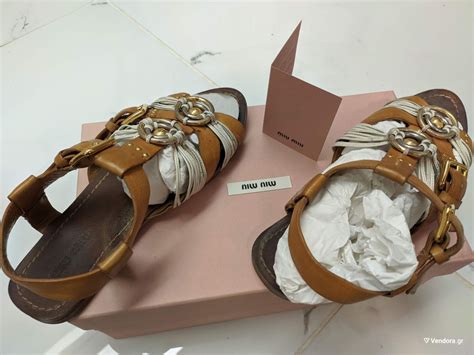 midi miu flat sandals